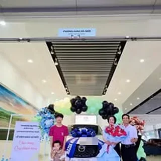 Hoạt động tư vấn và giao xe Mazda tại Bình Phước 3